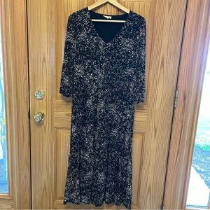 Jane and Delancey Black & White Mesh Dress.   S